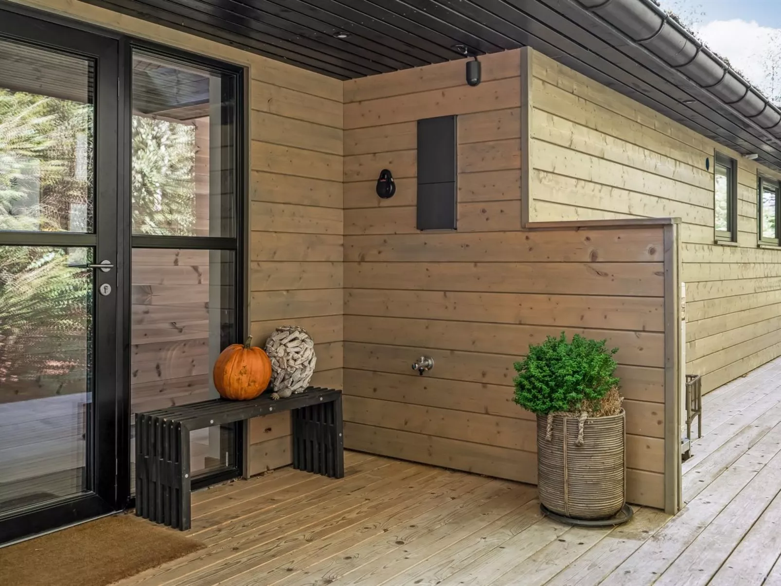 "Arbnora" -  from the sea