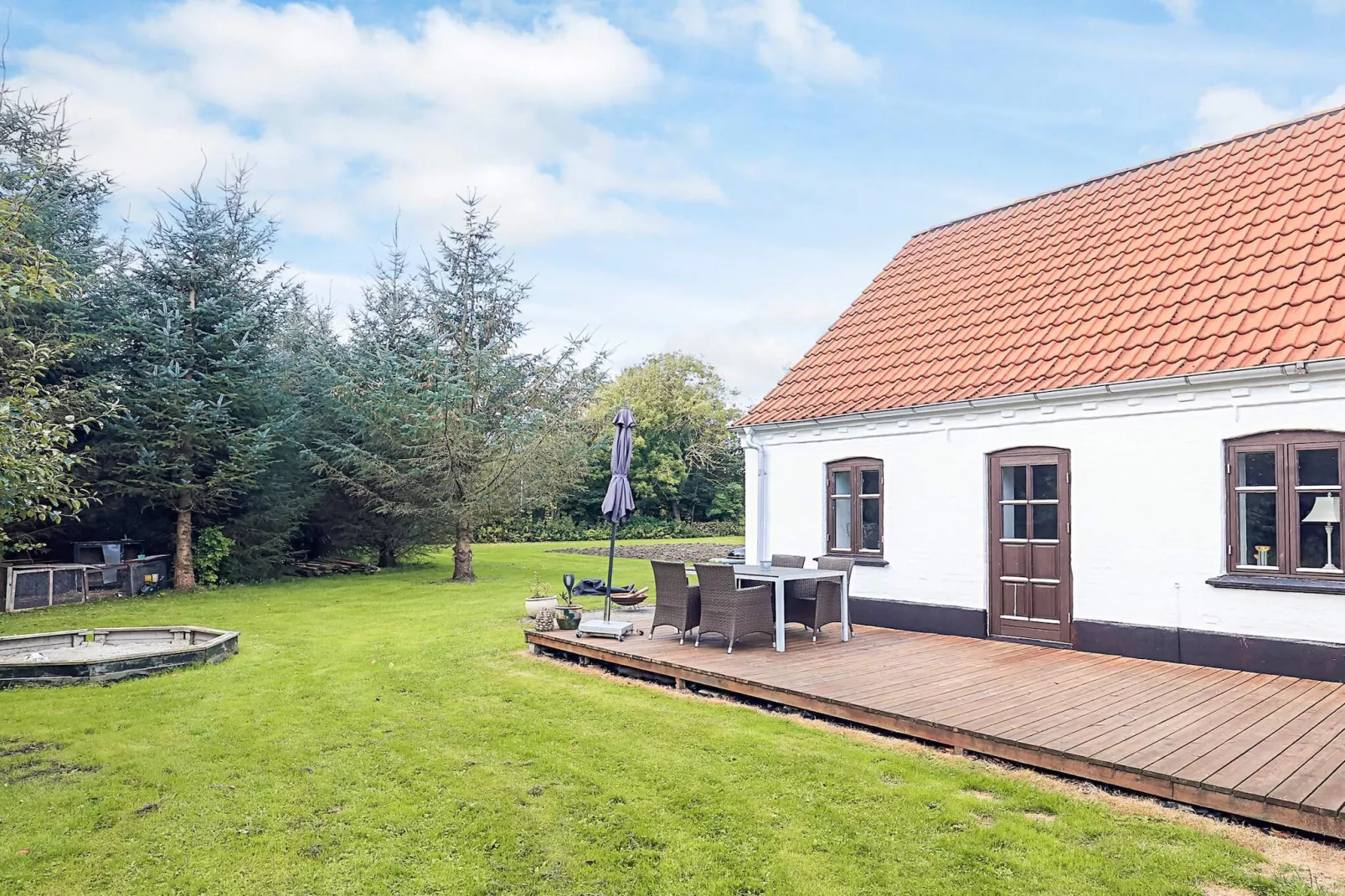 4 sterren vakantie huis in Asaa-Buitenlucht