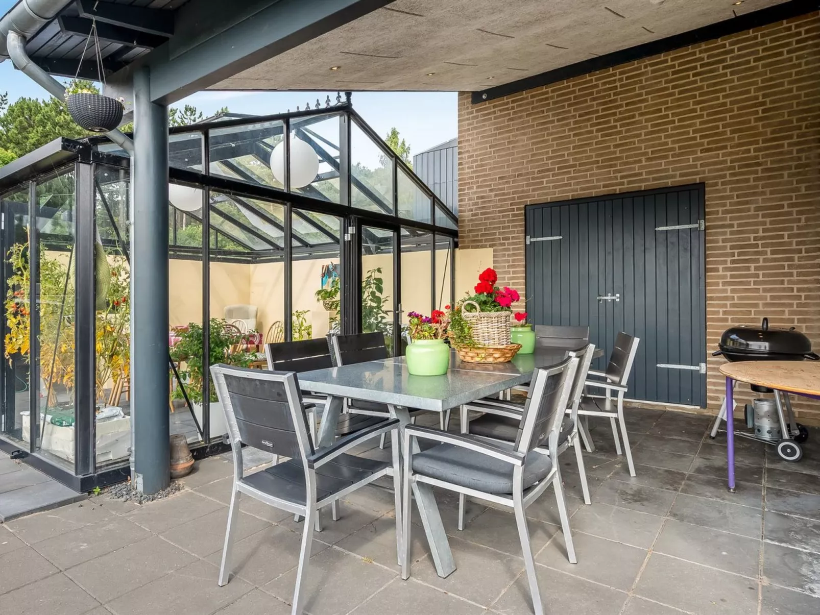 "Jonce" - 800m from the sea