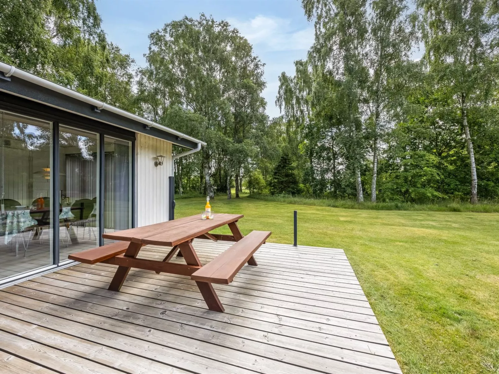 "Annetta" - 800m from the sea