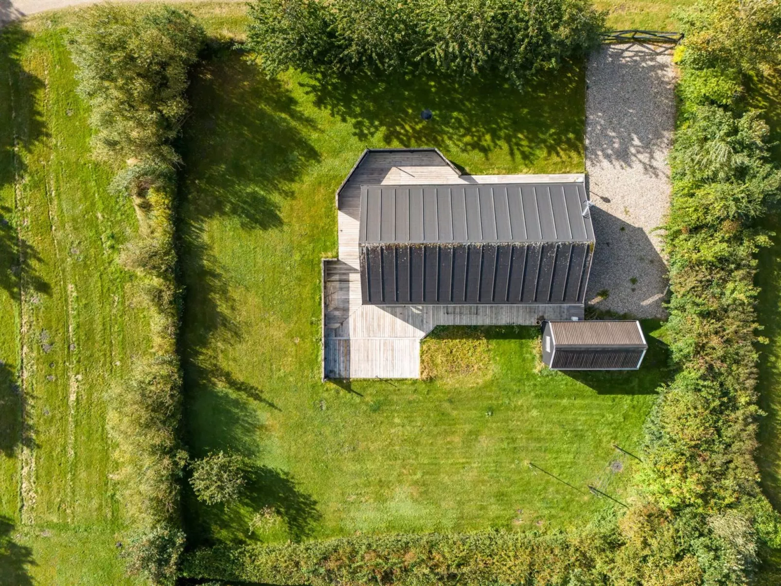 "Anja" - 550m to the fjord