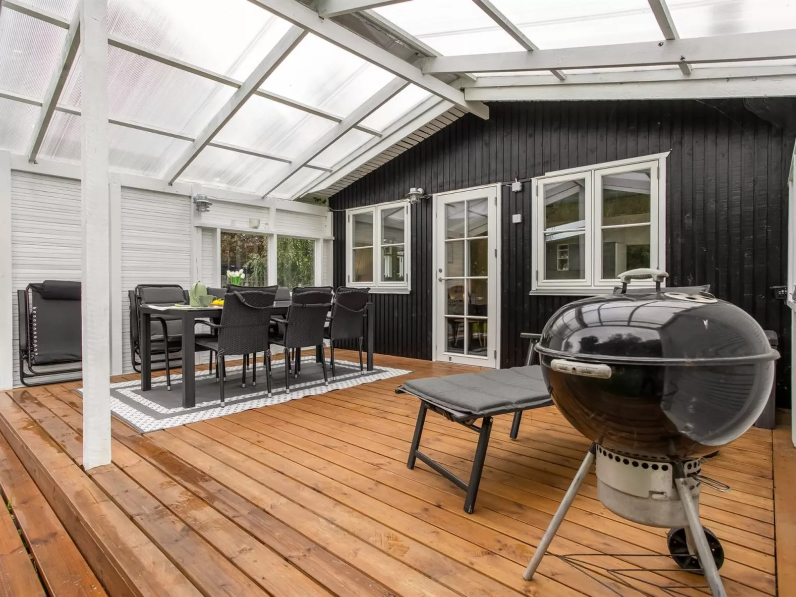 "Fernandine" - 400m from the sea