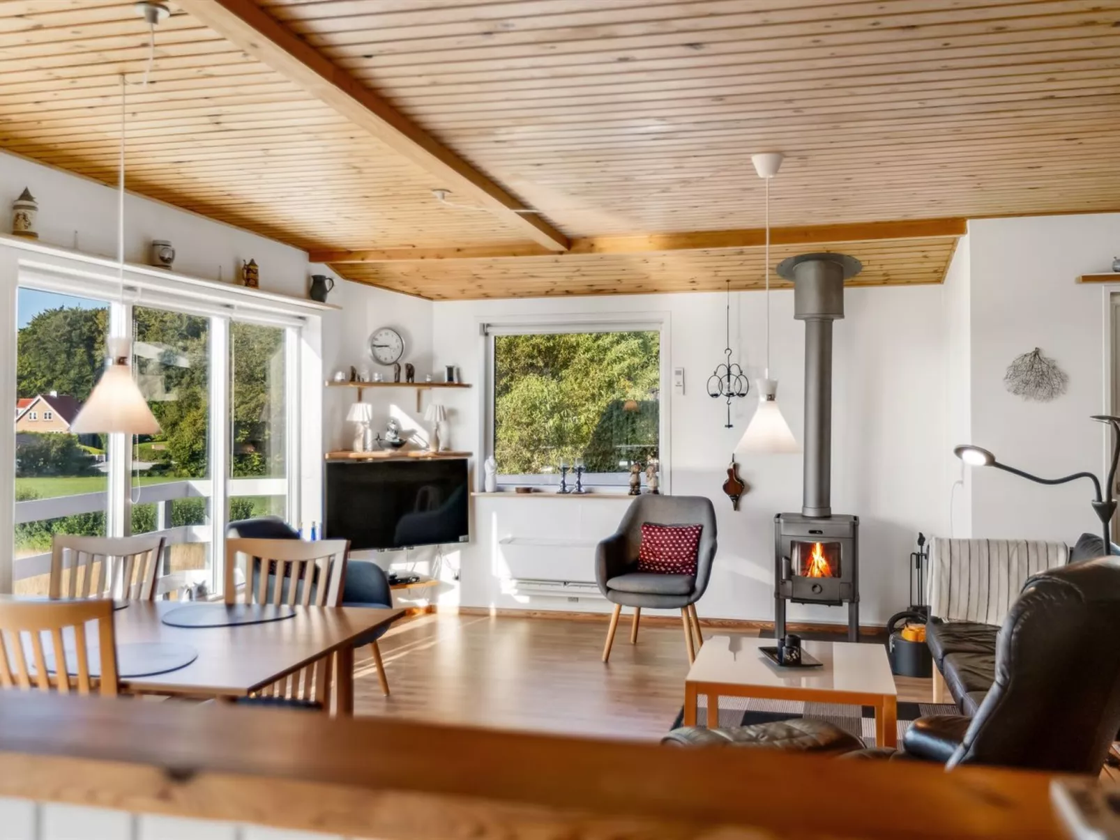 "Senni" - 800m from the sea