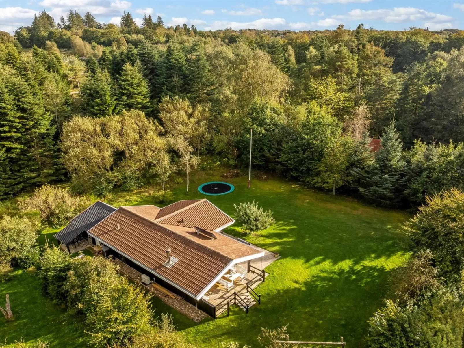 "Inola" - 3.5km from the sea