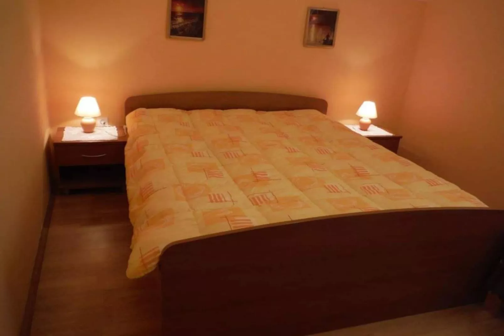 One Bedroom Apartment with Terrace Sea View