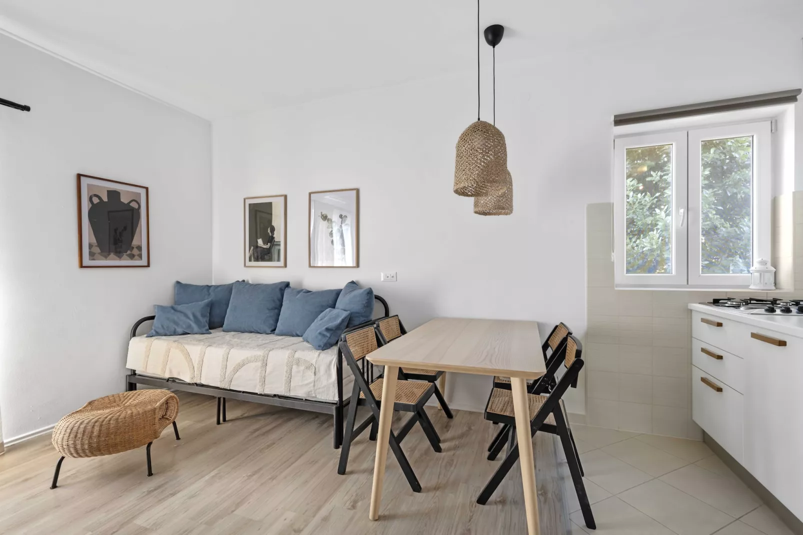 One-Bedroom Apartment With Pool