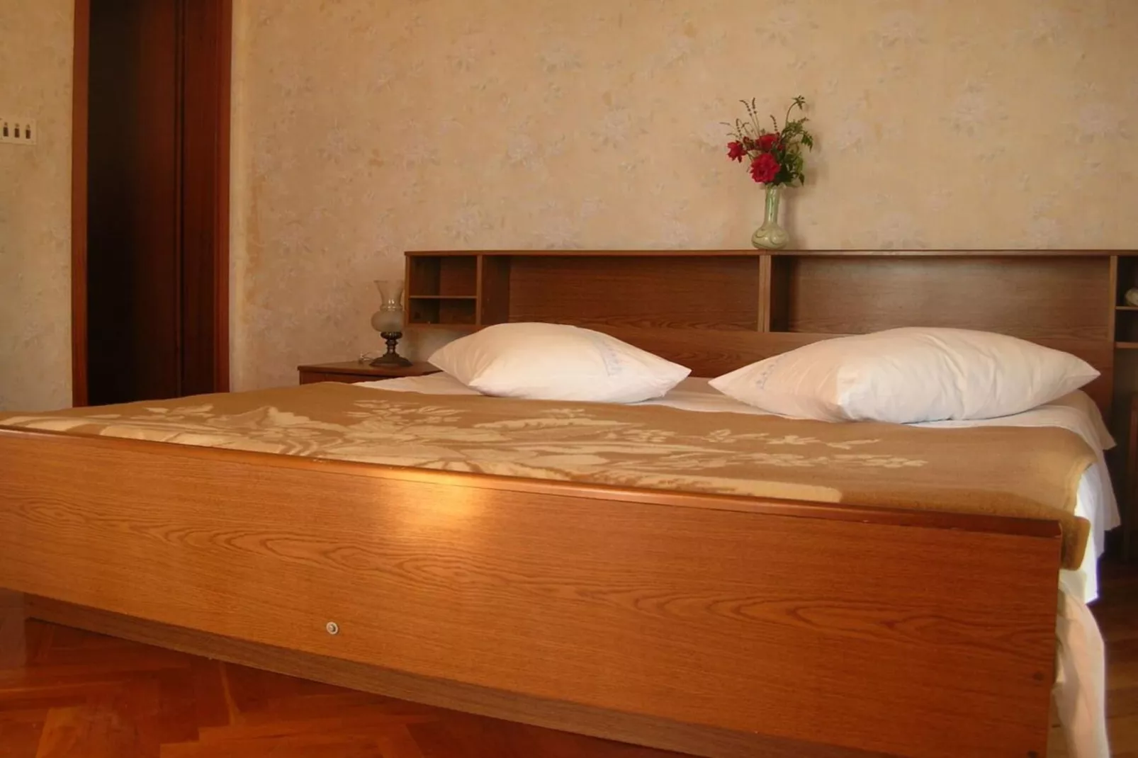 Apartment with Terrace and Sea View Brodarica - Two Bedroom Apartment with Sea View