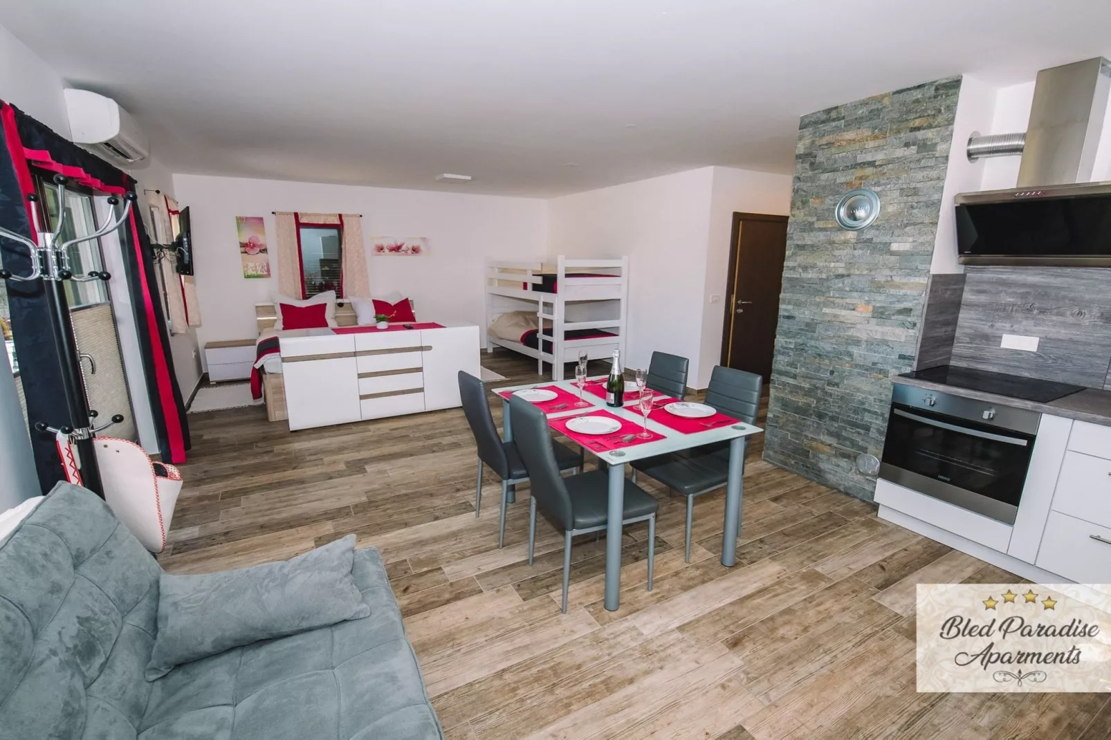 Bled Prestigious and Stylish Apartments - Classic Studio Apartment  with Terrace (owner 1)