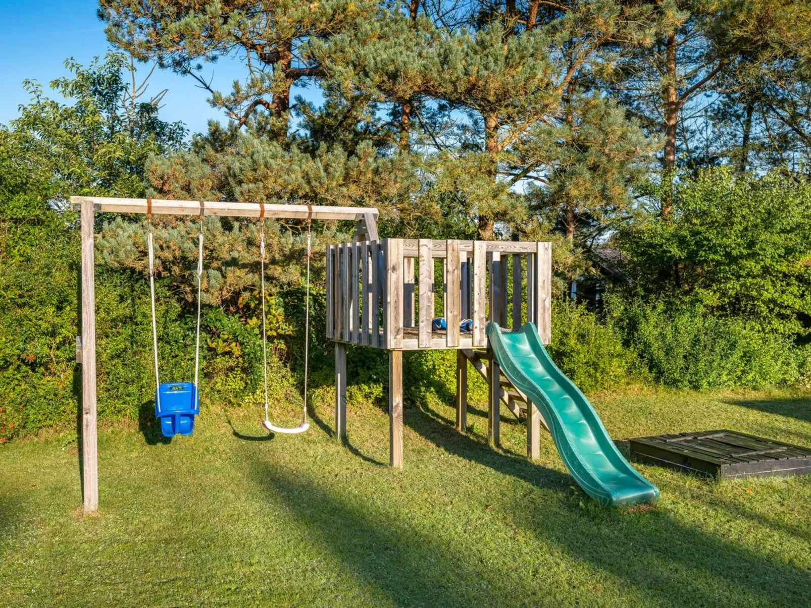 "Sjarlotte" - 400m to the fjord