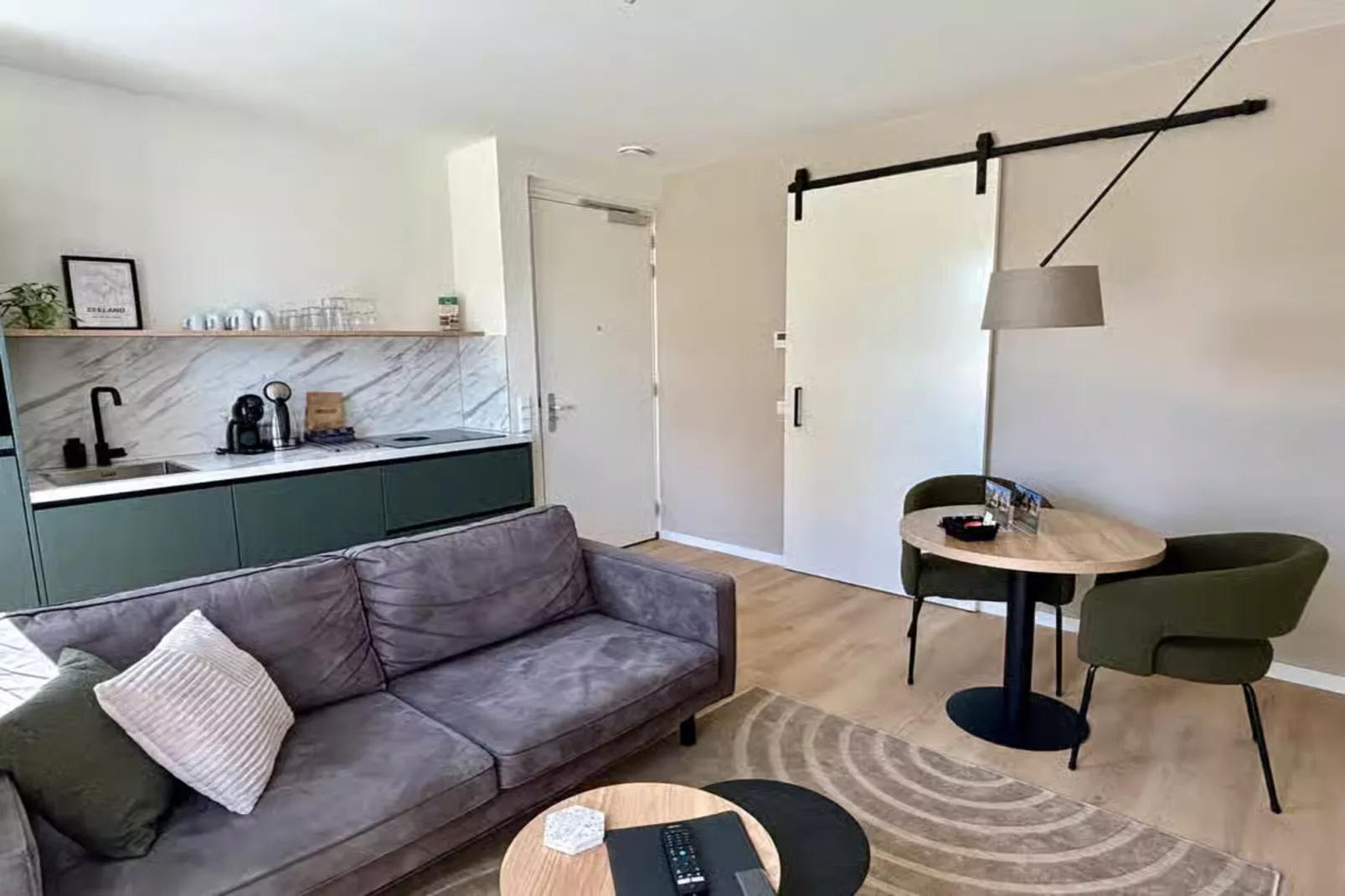 Plein 40 Lodge 9 - New