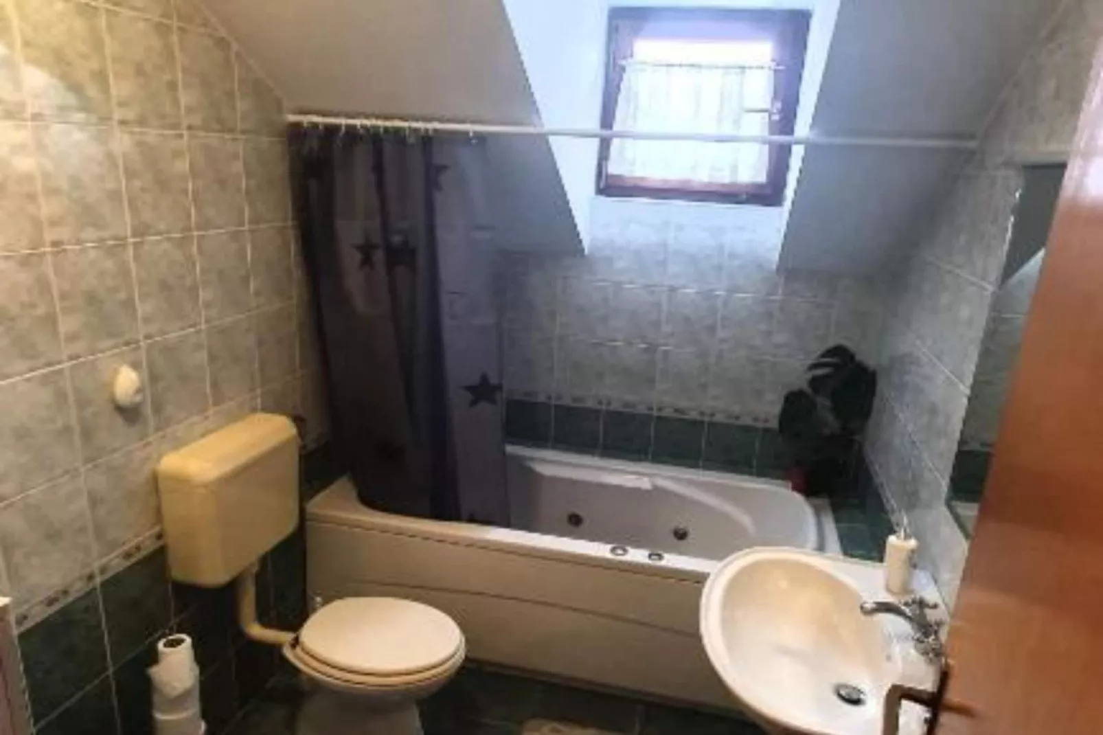 One Bedroom Magic Room (1)