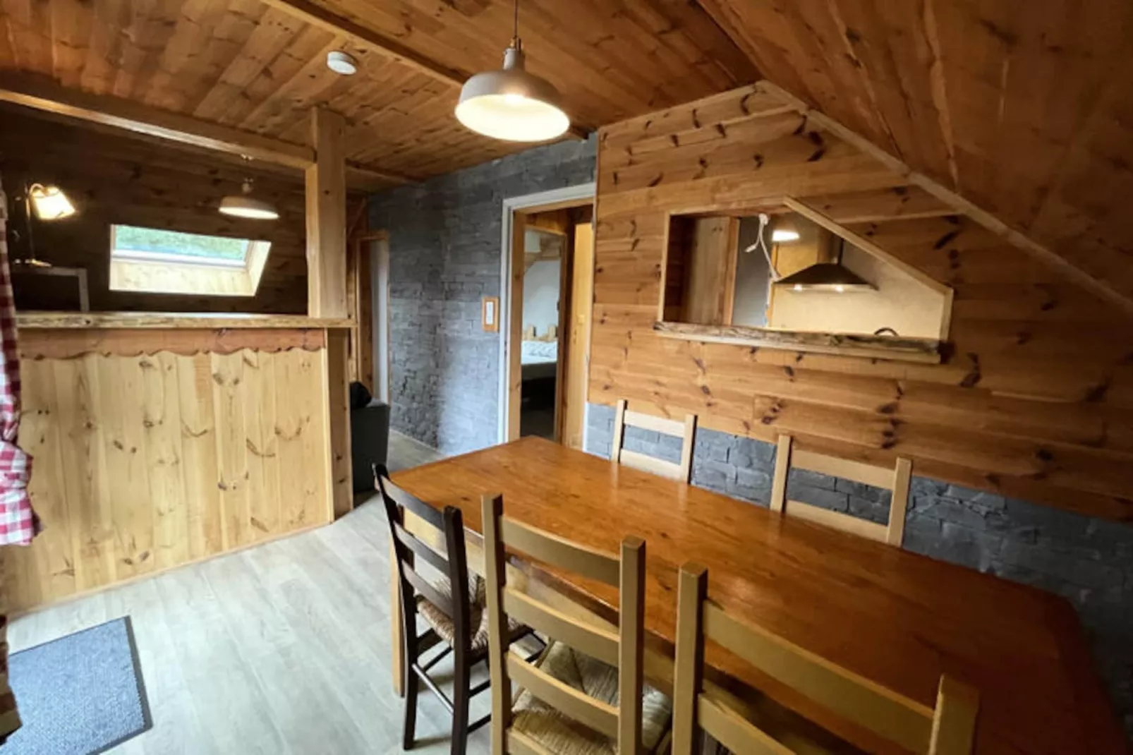 Appartements à Albepierre Bredons