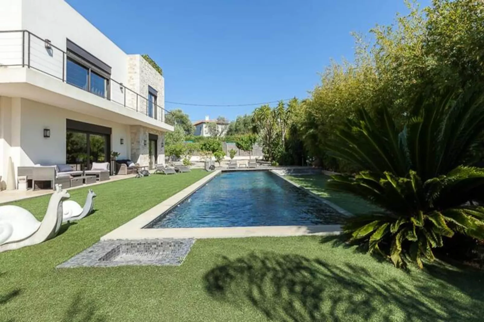 Résidence Villa En Domaine Privé Avec Piscine Chauffée