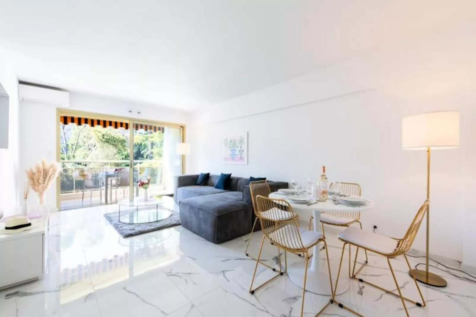 Résidence Spacieux 3p En Résidence Avec Piscine