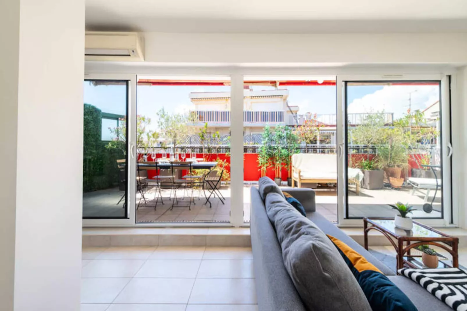 Résidence 2p Terrasse Cannes– Pointe Croisette