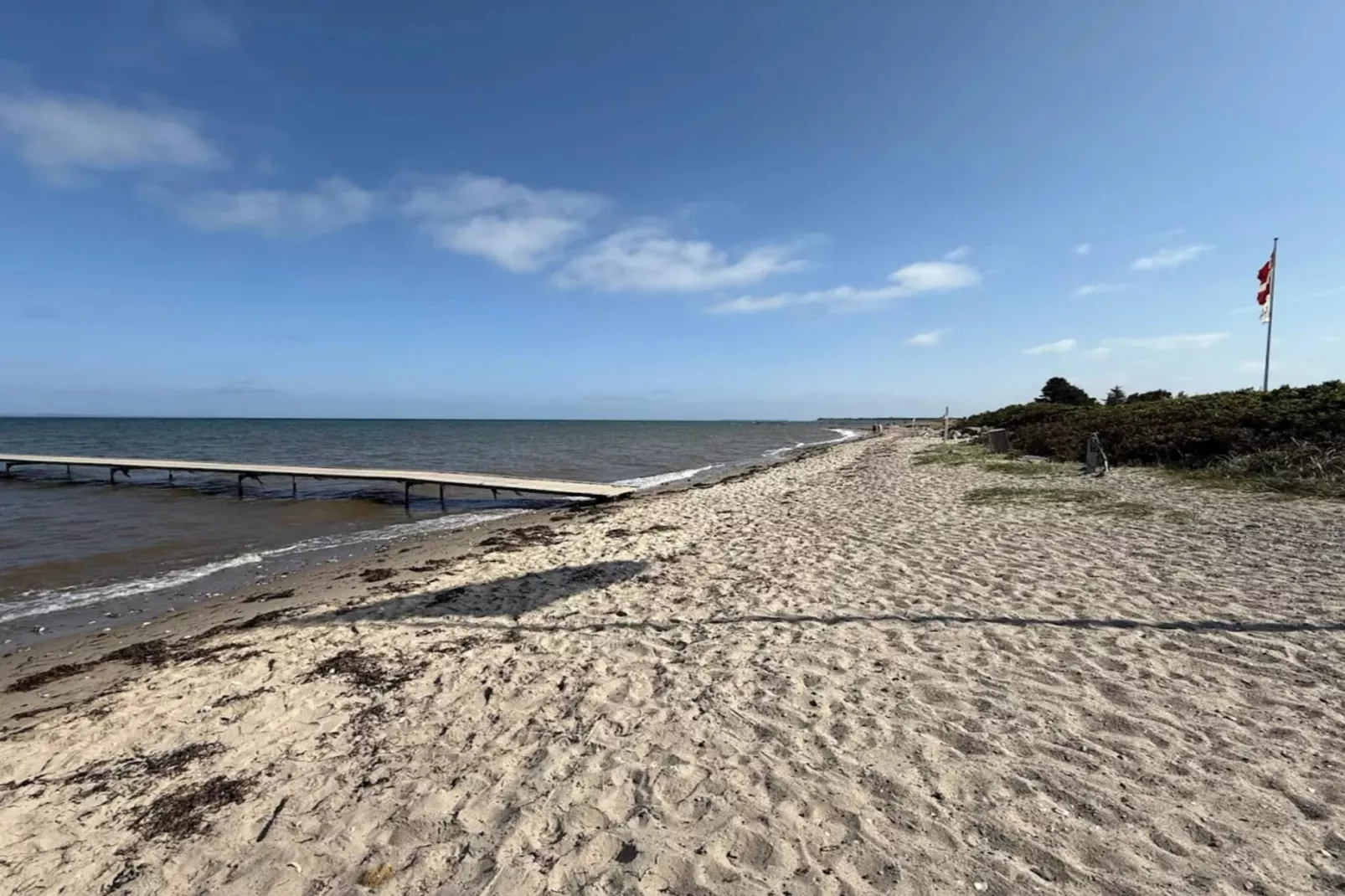 Luxe zwembadvilla bij zee -- By Traum Ferienwohnungen-Waterzicht