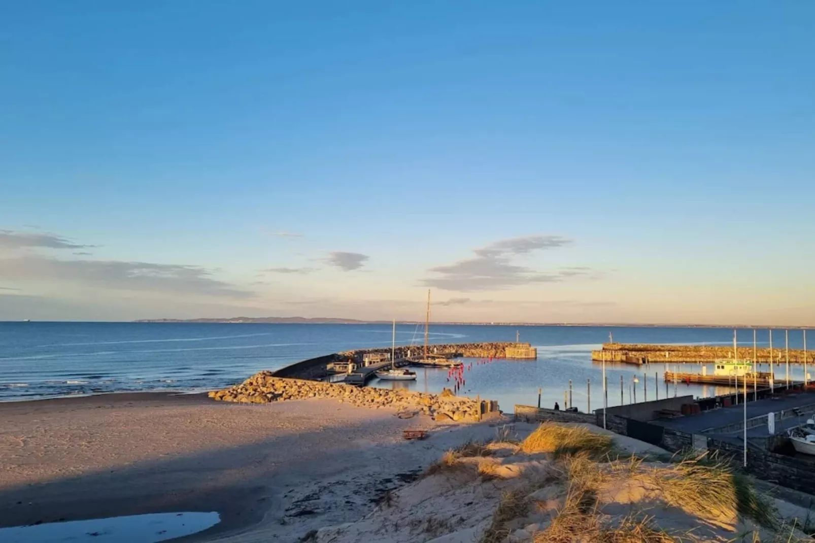 Luxe Spa Retreat bij het strand -- By Traum Ferienwohnungen-Waterzicht