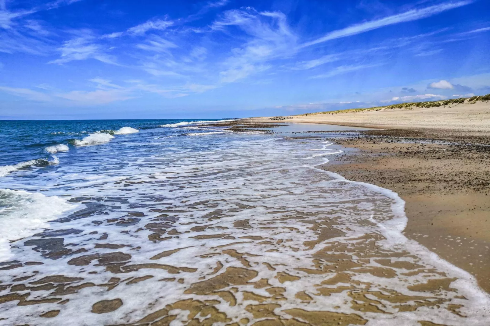 Luxe Spa Retreat aan Zee -- By Traum Ferienwohnungen-Waterzicht