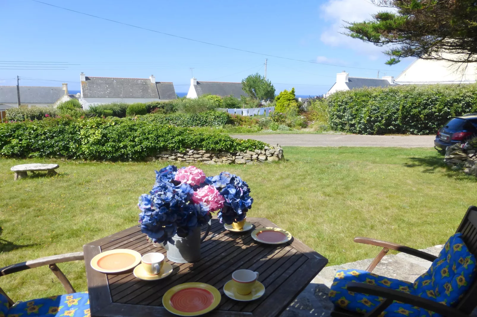 Holiday home Plozévet-Tuinen zomer