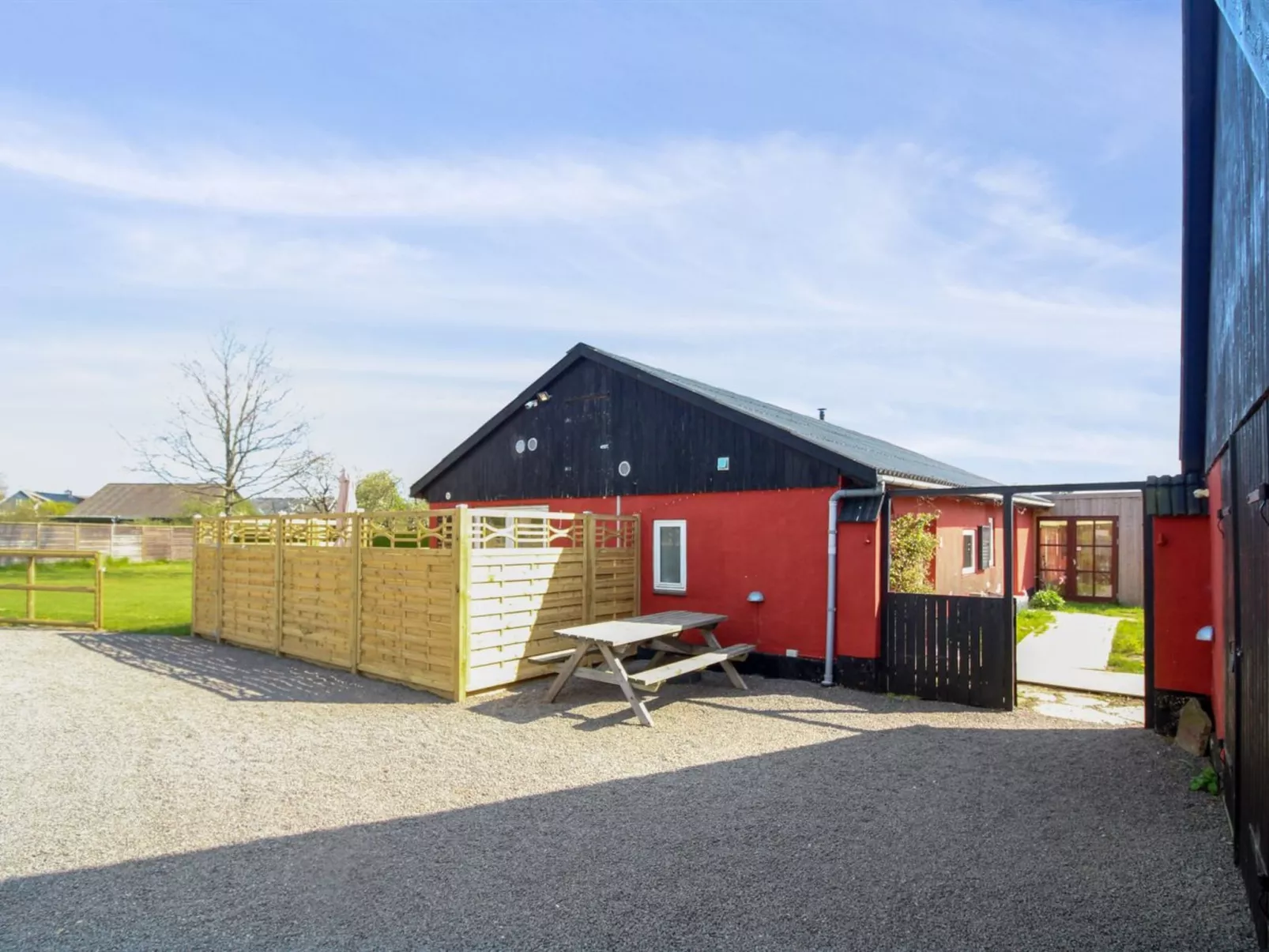 "Kiana" - 250m from the sea