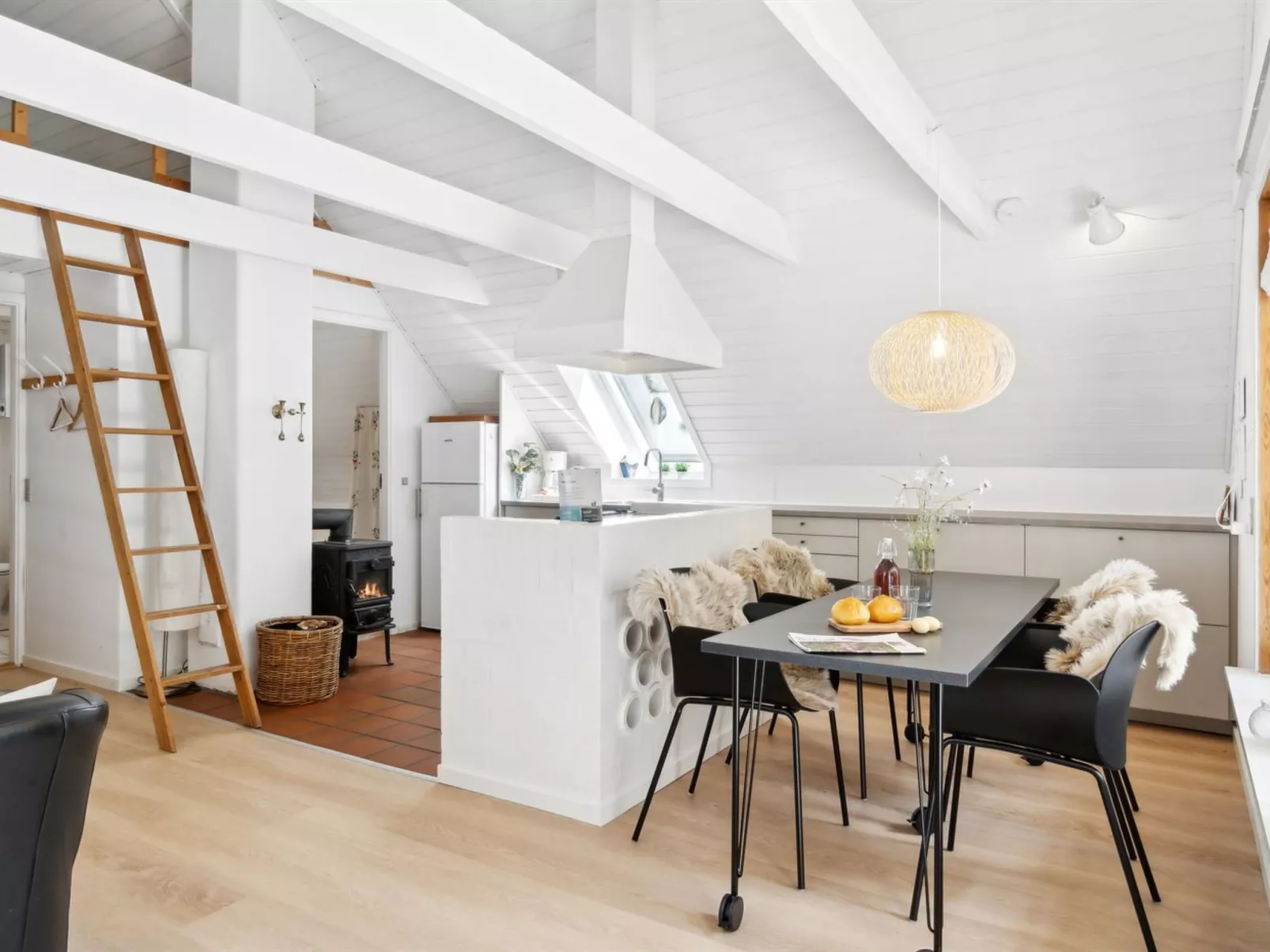 "Jörn" - 800m from the sea