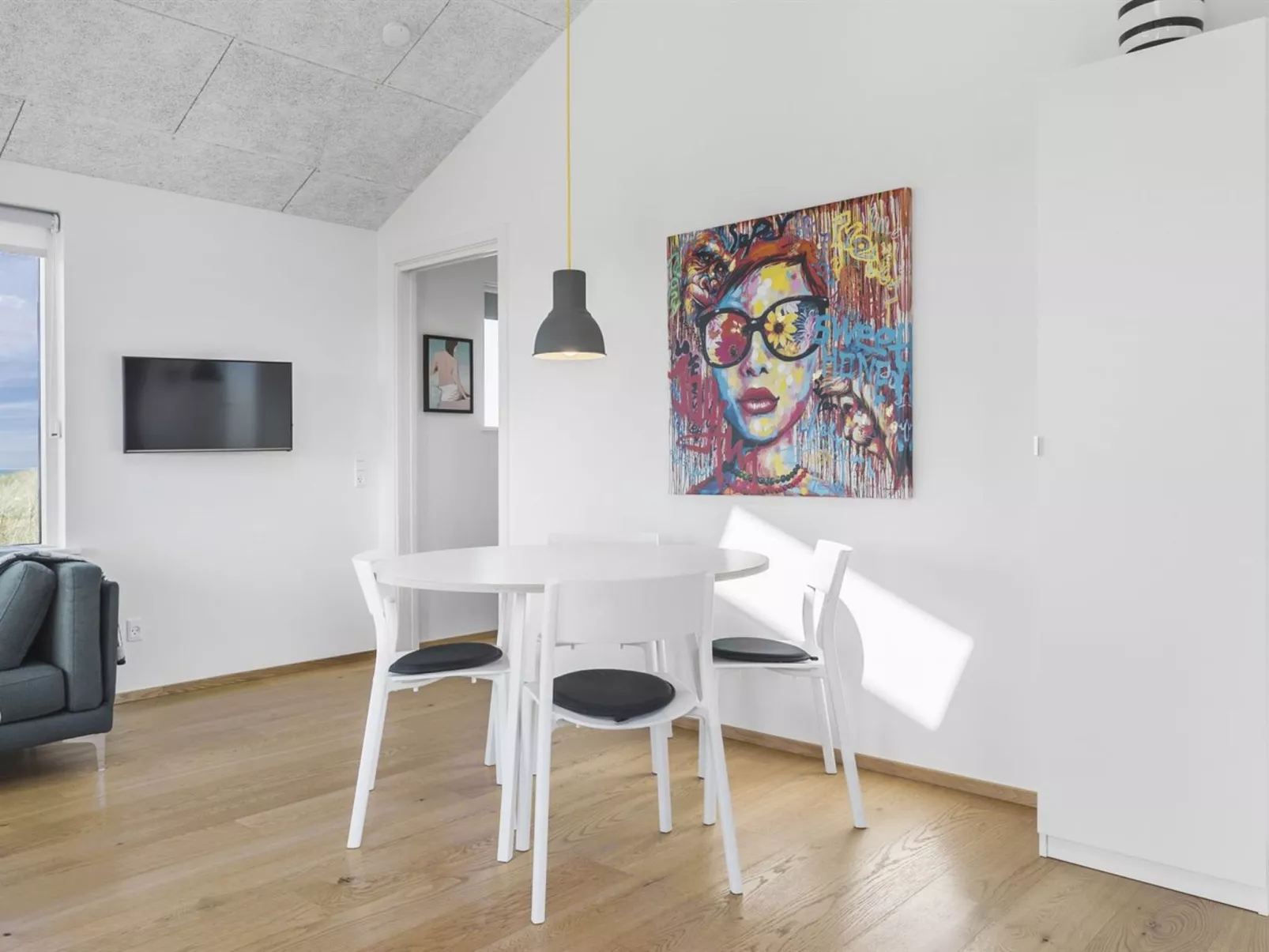 "Aaltje" - 65m from the sea