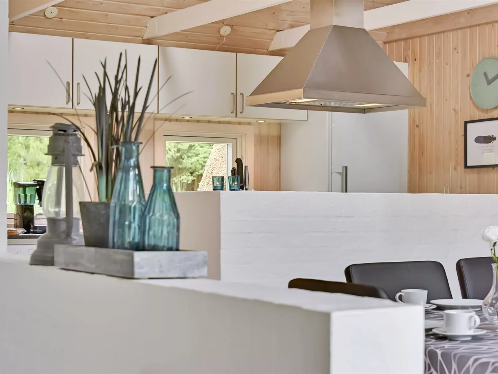 "Ellanor" - 1km from the sea