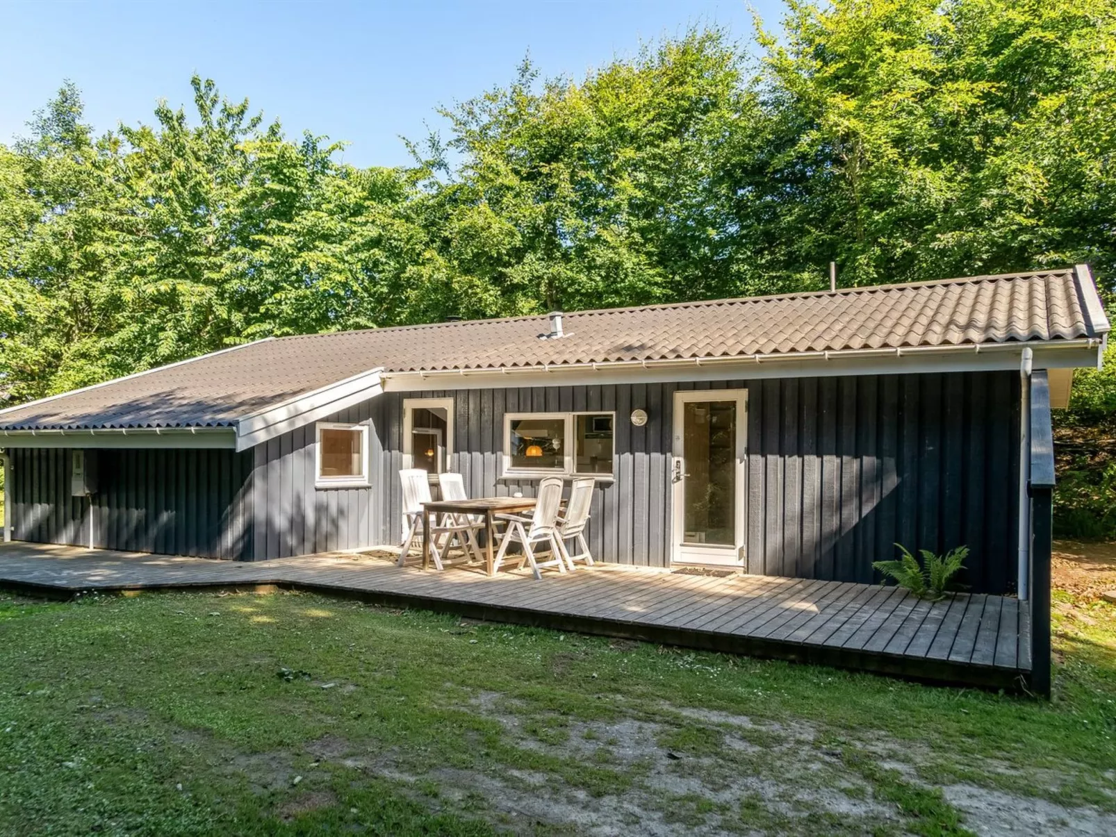 "Ninetta" - 650m from the sea