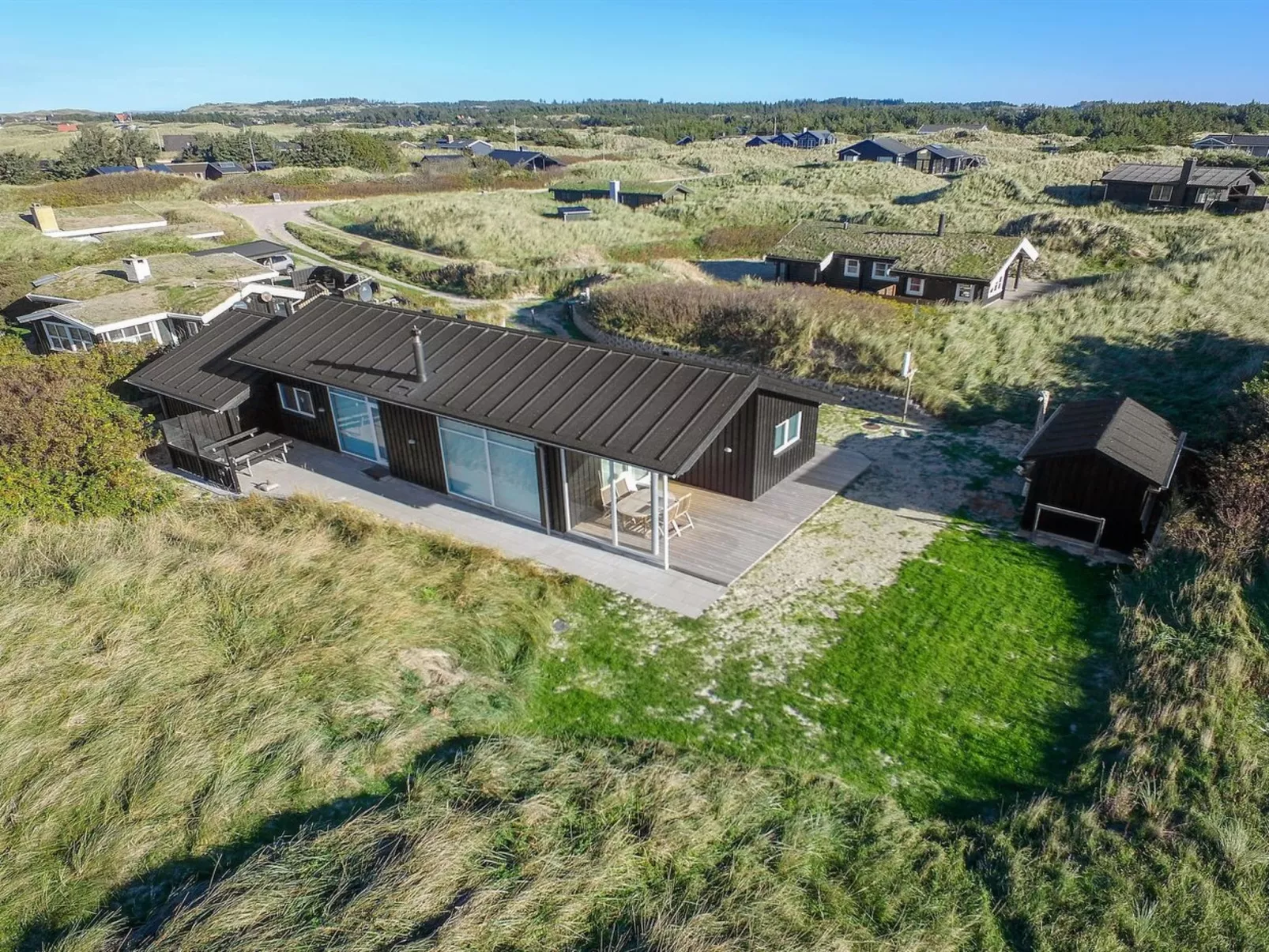 "Ejnarine" - 300m from the sea