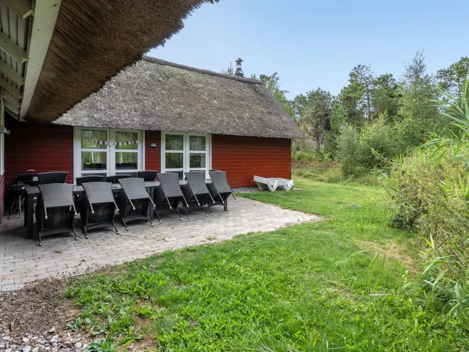 "Jenna" - 1.4km from the sea