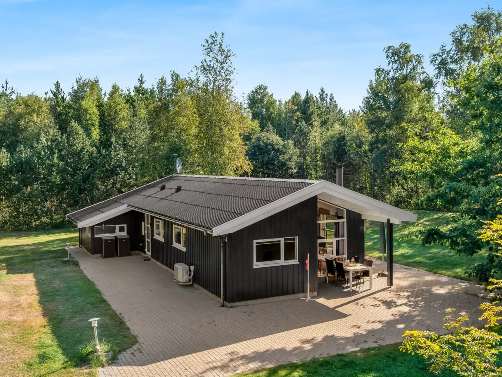 "Barne" - 4km from the sea