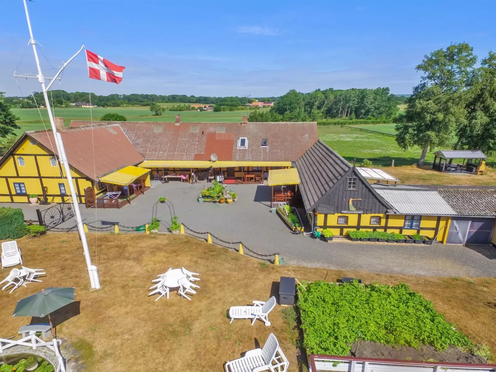 "Syzett" - 250m from the sea