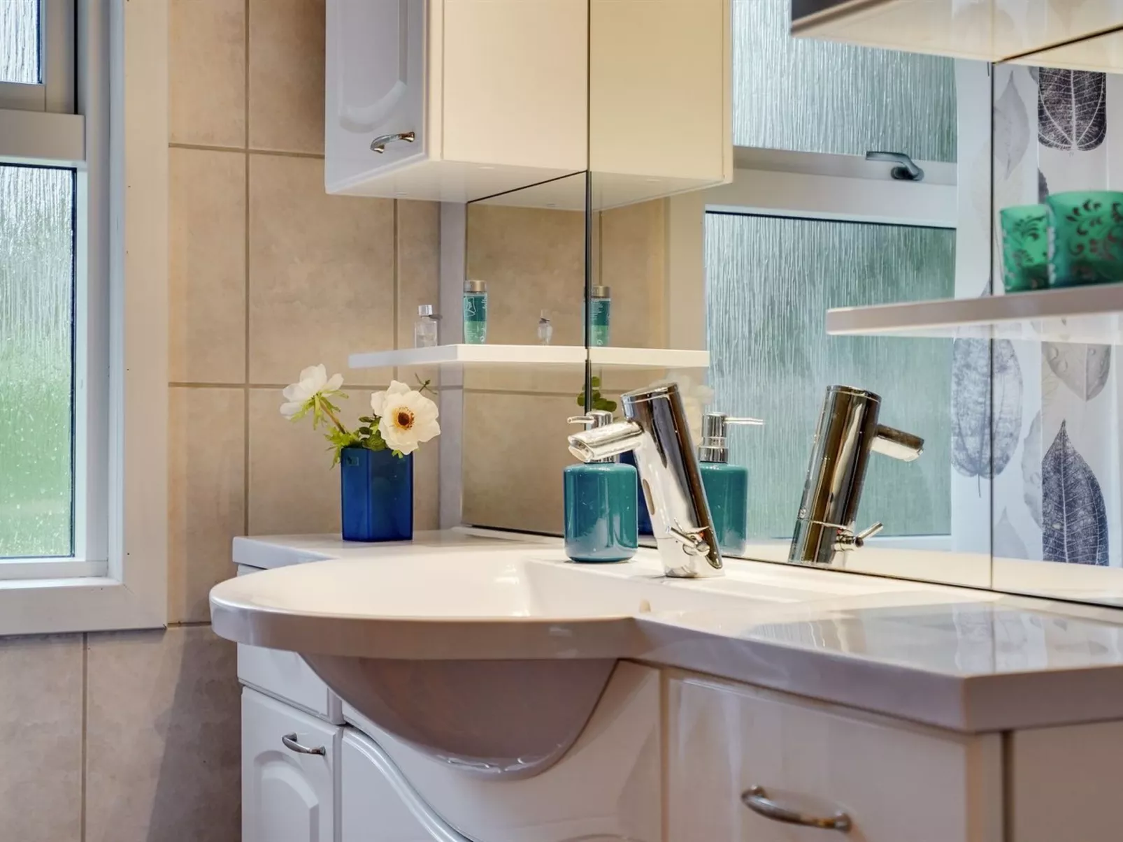 "Hermand" - 700m from the sea