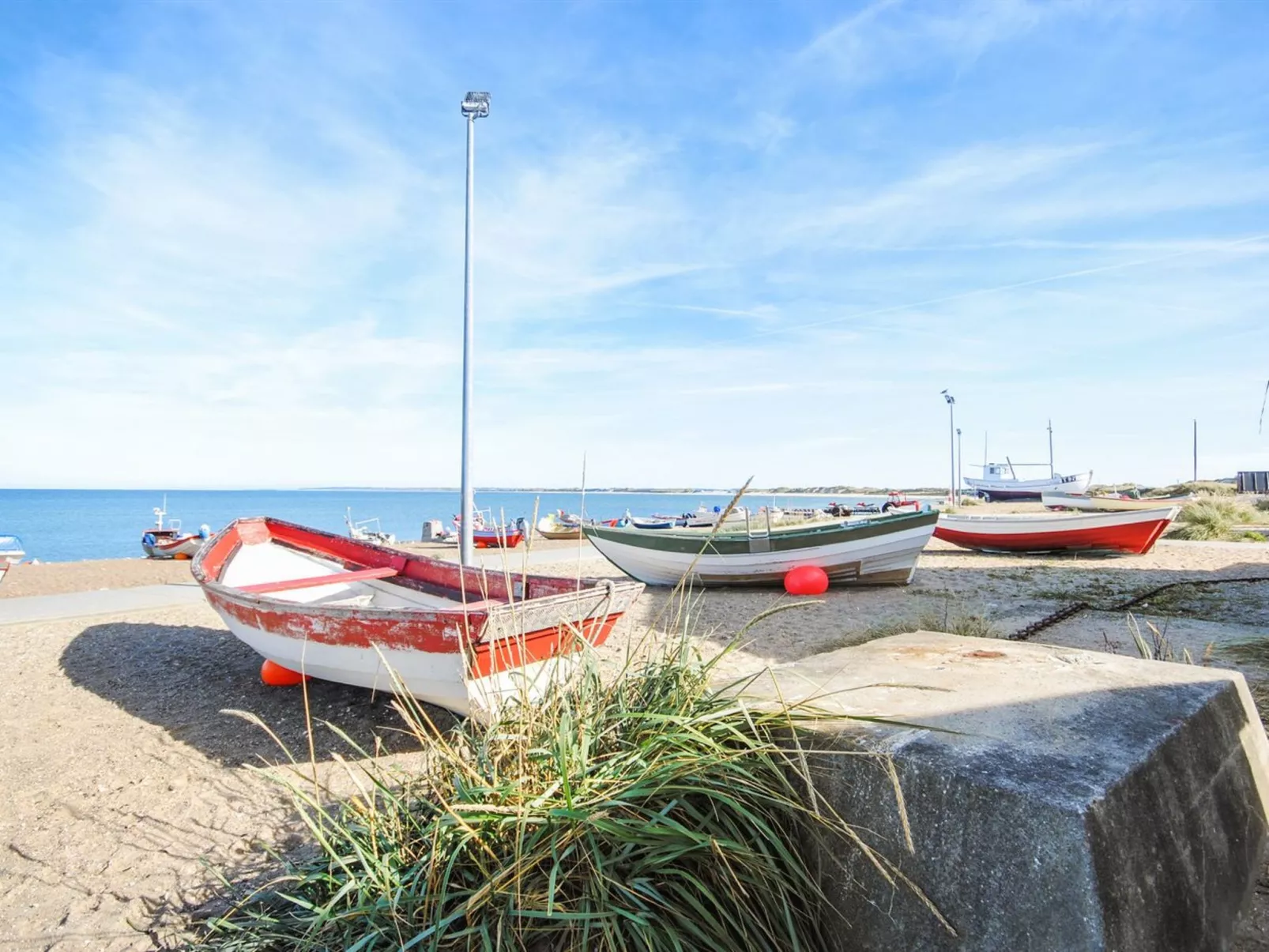 "Mavis" - 800m from the sea