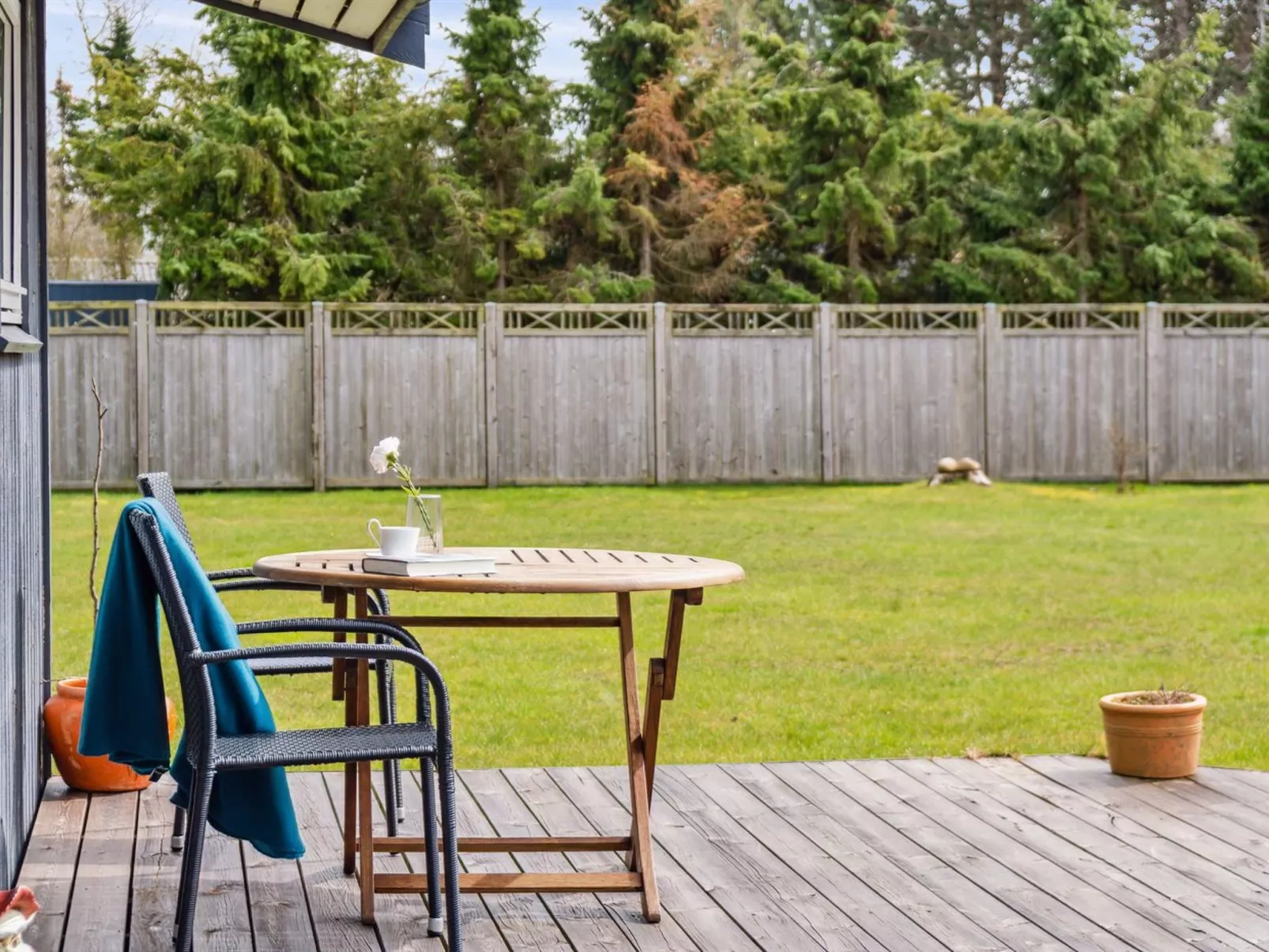 "Linda" - 600m from the sea