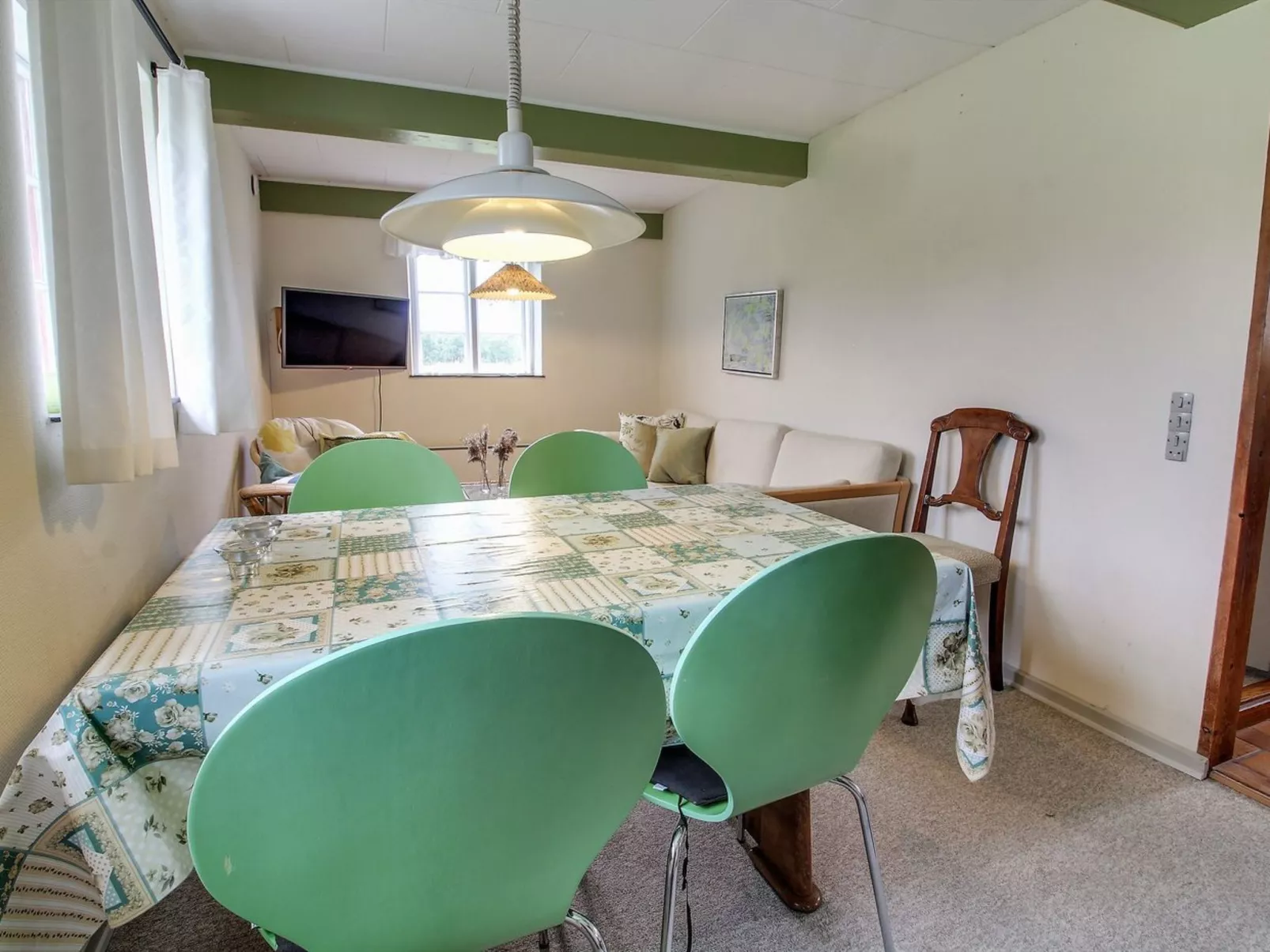 "Eduard" - 4.3km from the sea