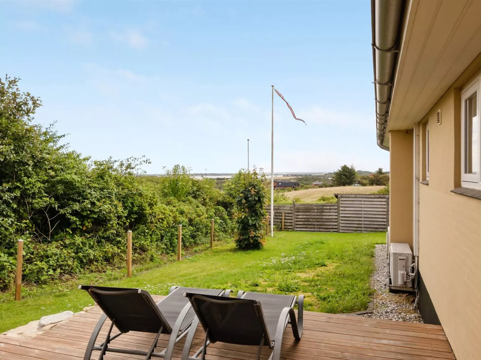 "Dagne" - 400m to the fjord