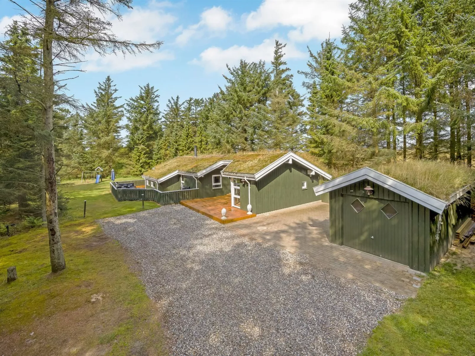 "Sunneva" - 1km from the sea