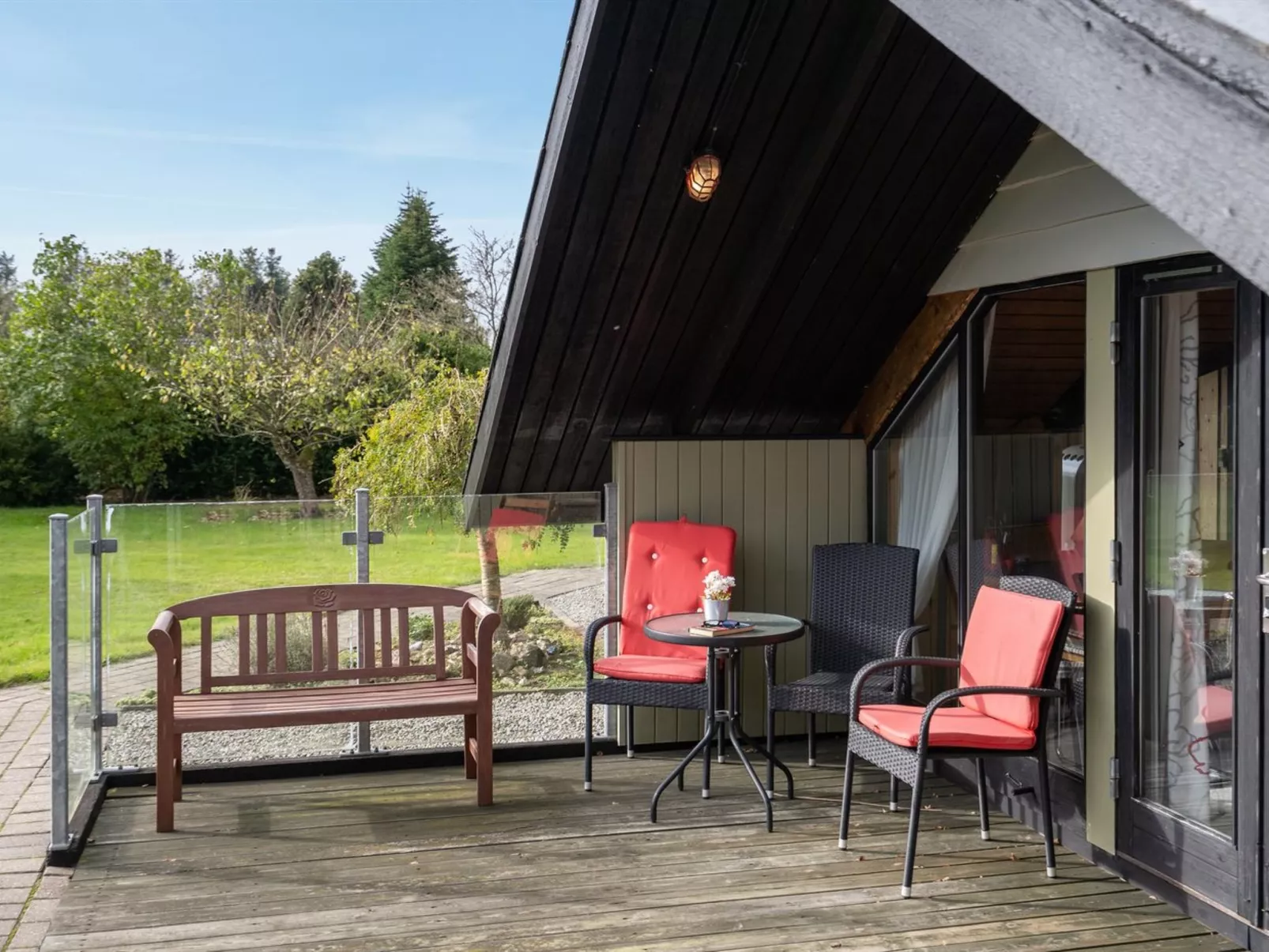 "Tenho" - 4.4km from the sea