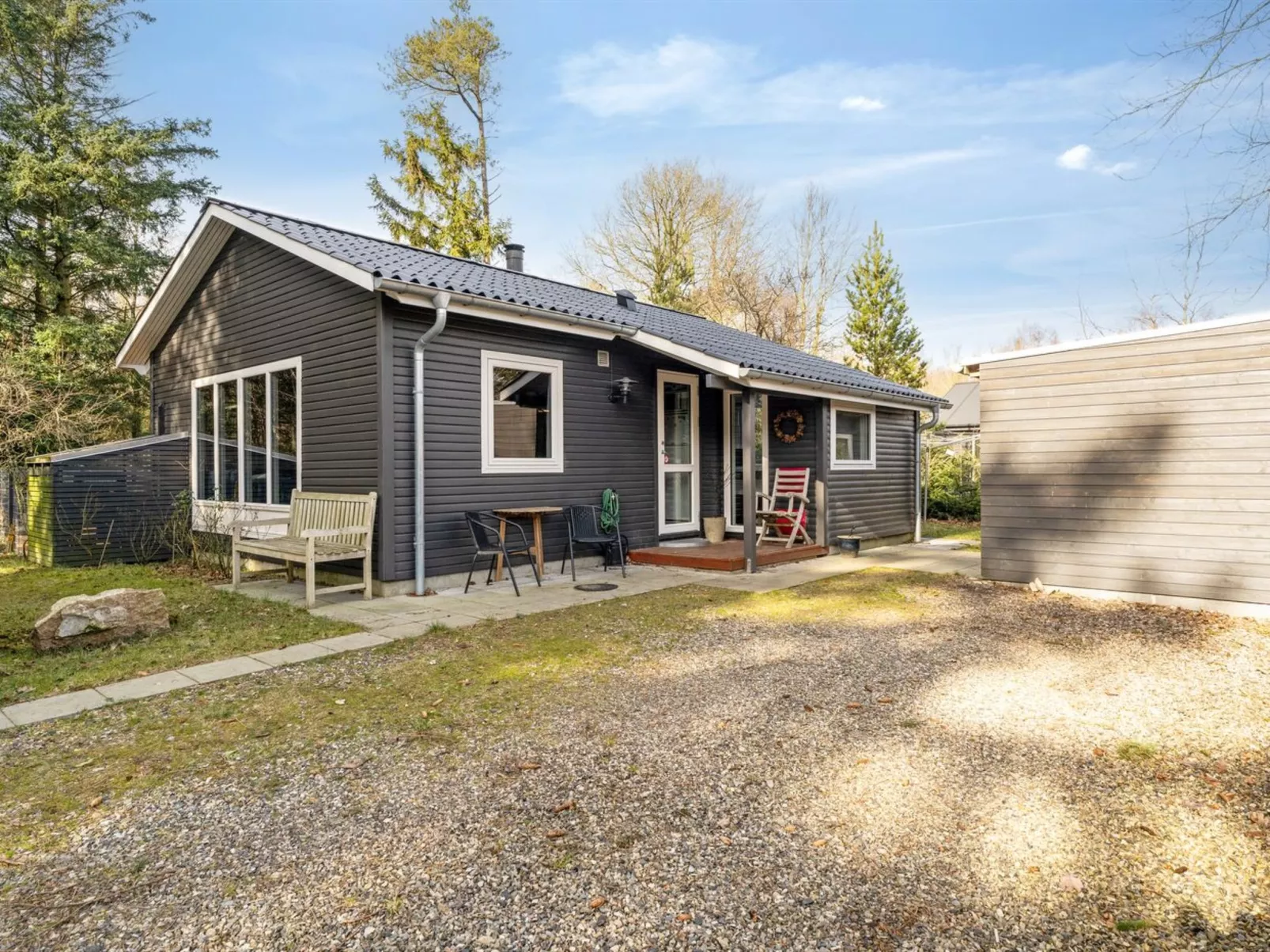 "Milan" - 250m to the fjord