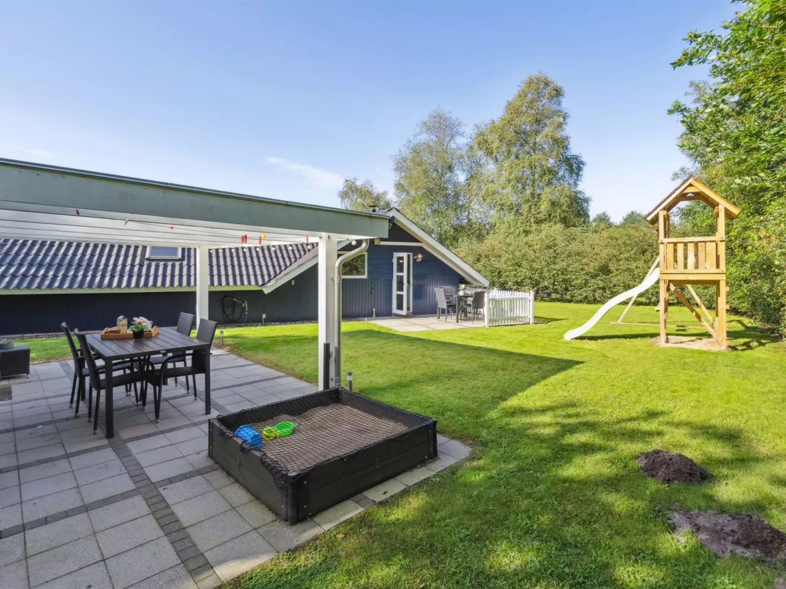 "Ines" - 25km from the sea