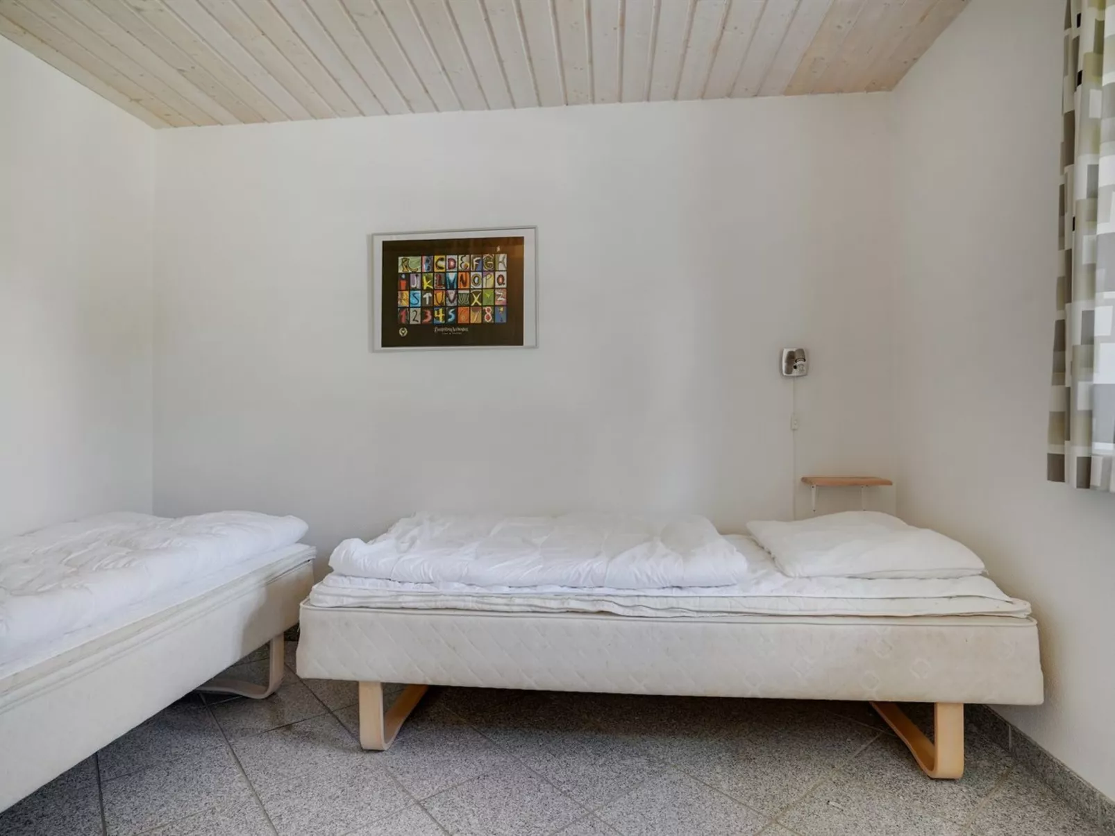 "Nana" - 4km from the sea