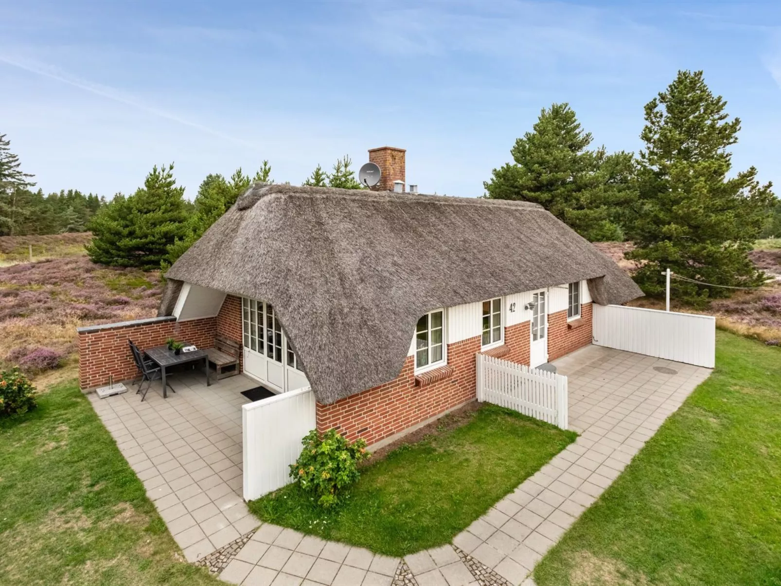 "Hakun" - 4km from the sea