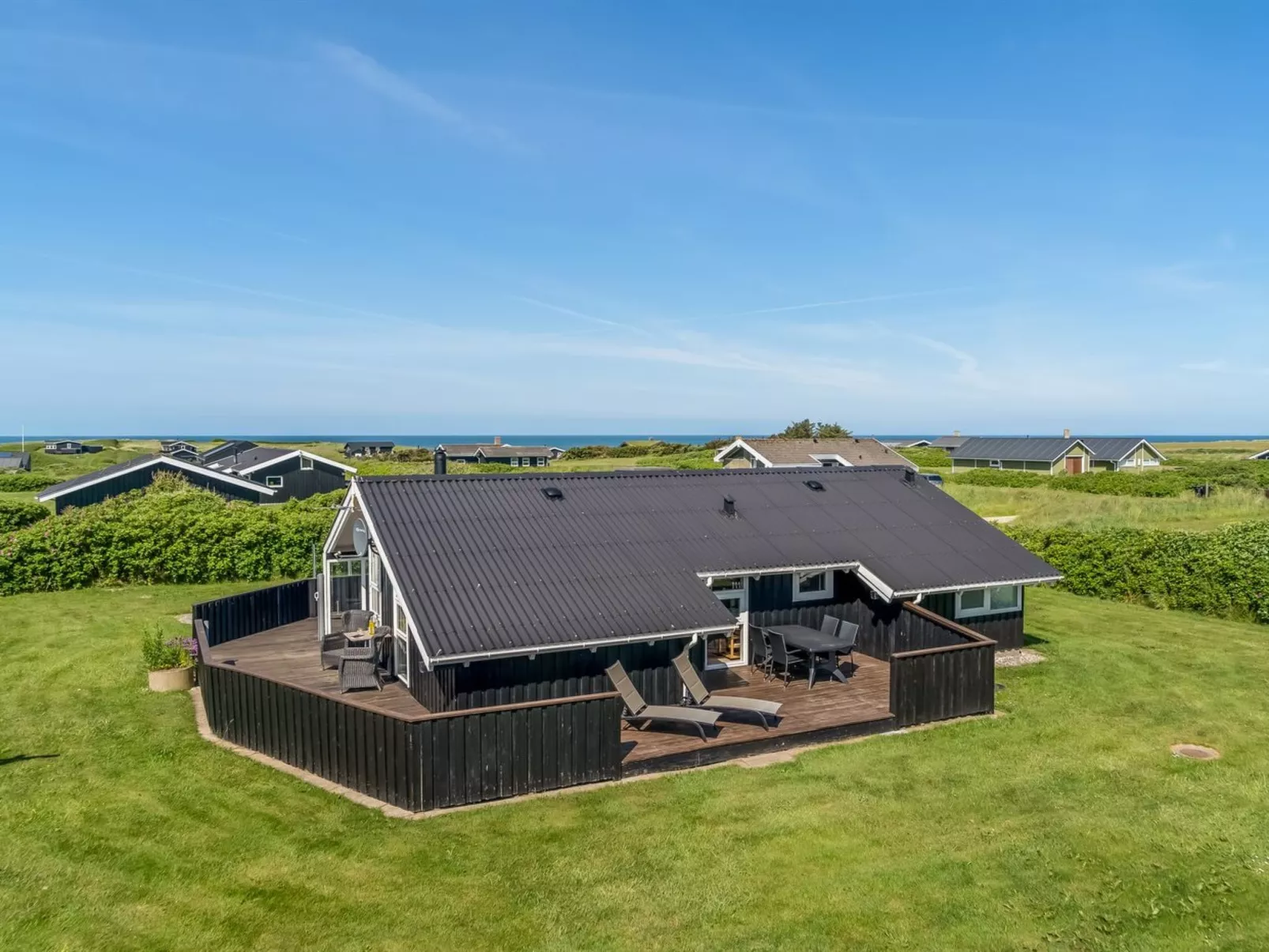 "Sina" - 300m from the sea