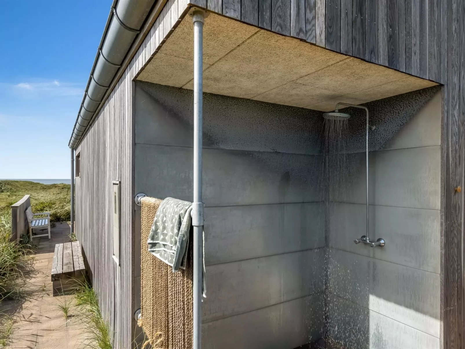 "Friede" - 100m from the sea