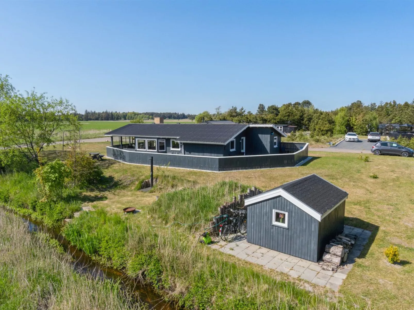 "Hylleborg" - 400m from the sea