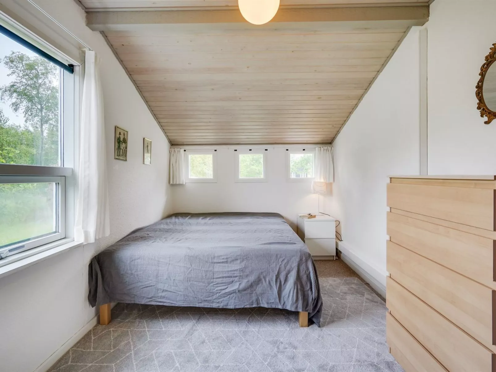 "Erikgine" - 170m from the sea