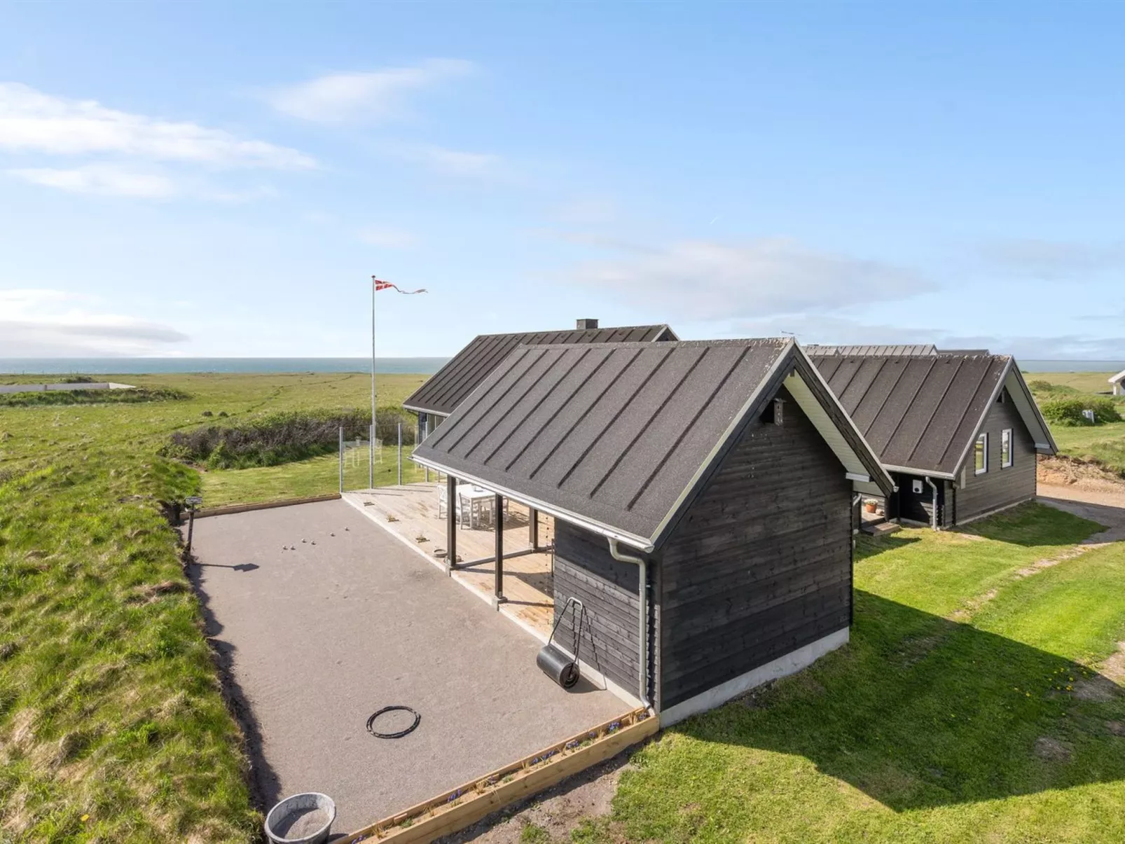 "Ger" - 200m from the sea