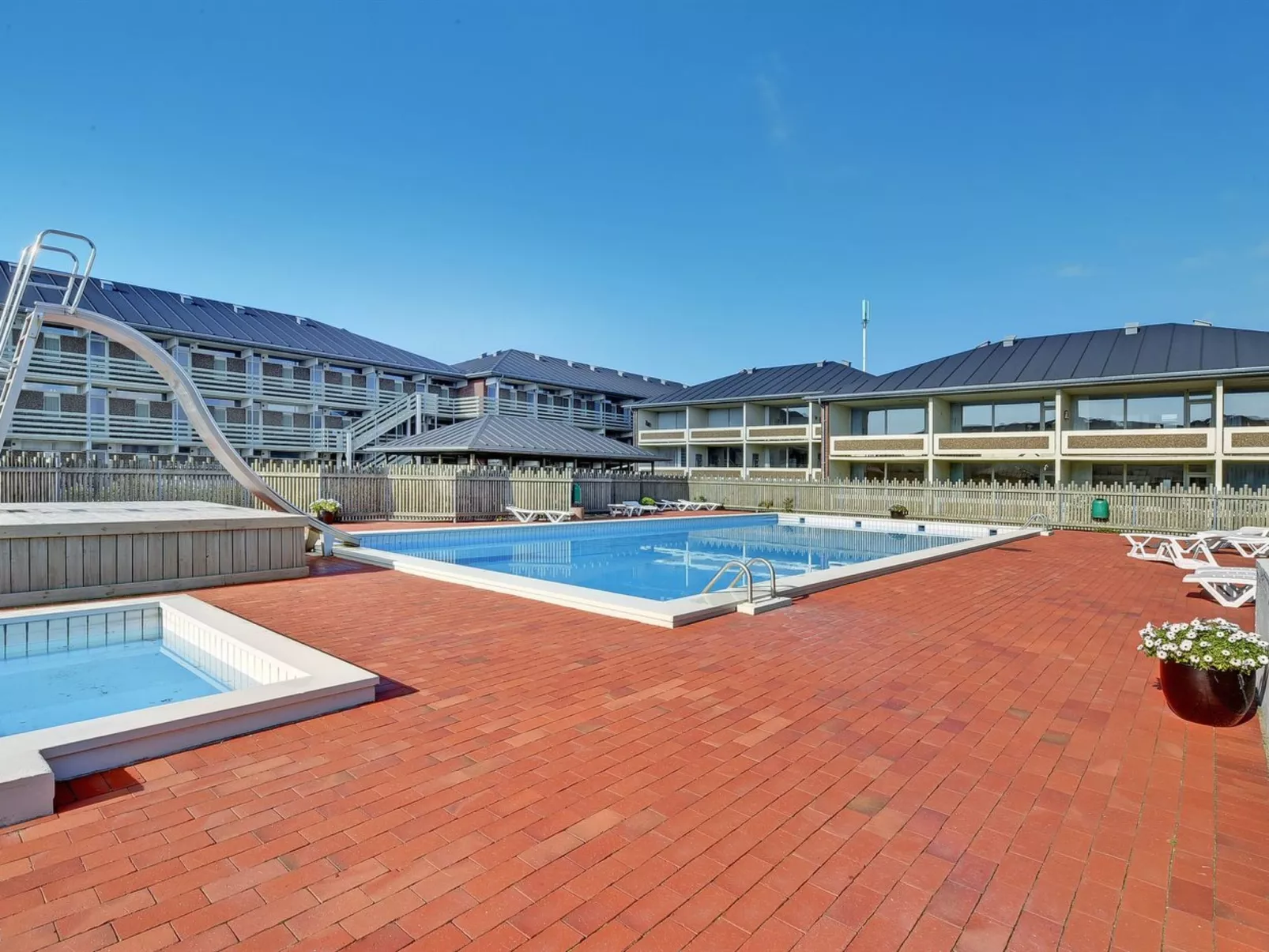 "Britt" - 100m from the sea