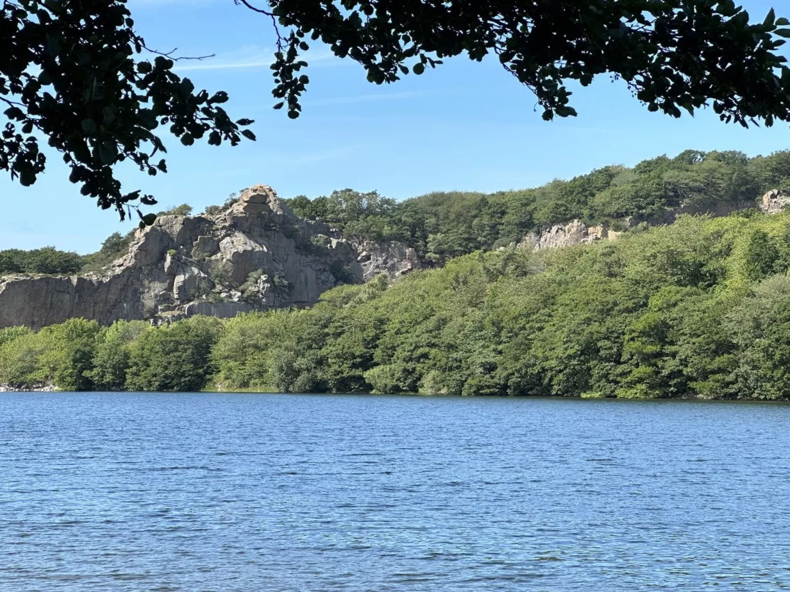 "Ramona" - 10m from the sea